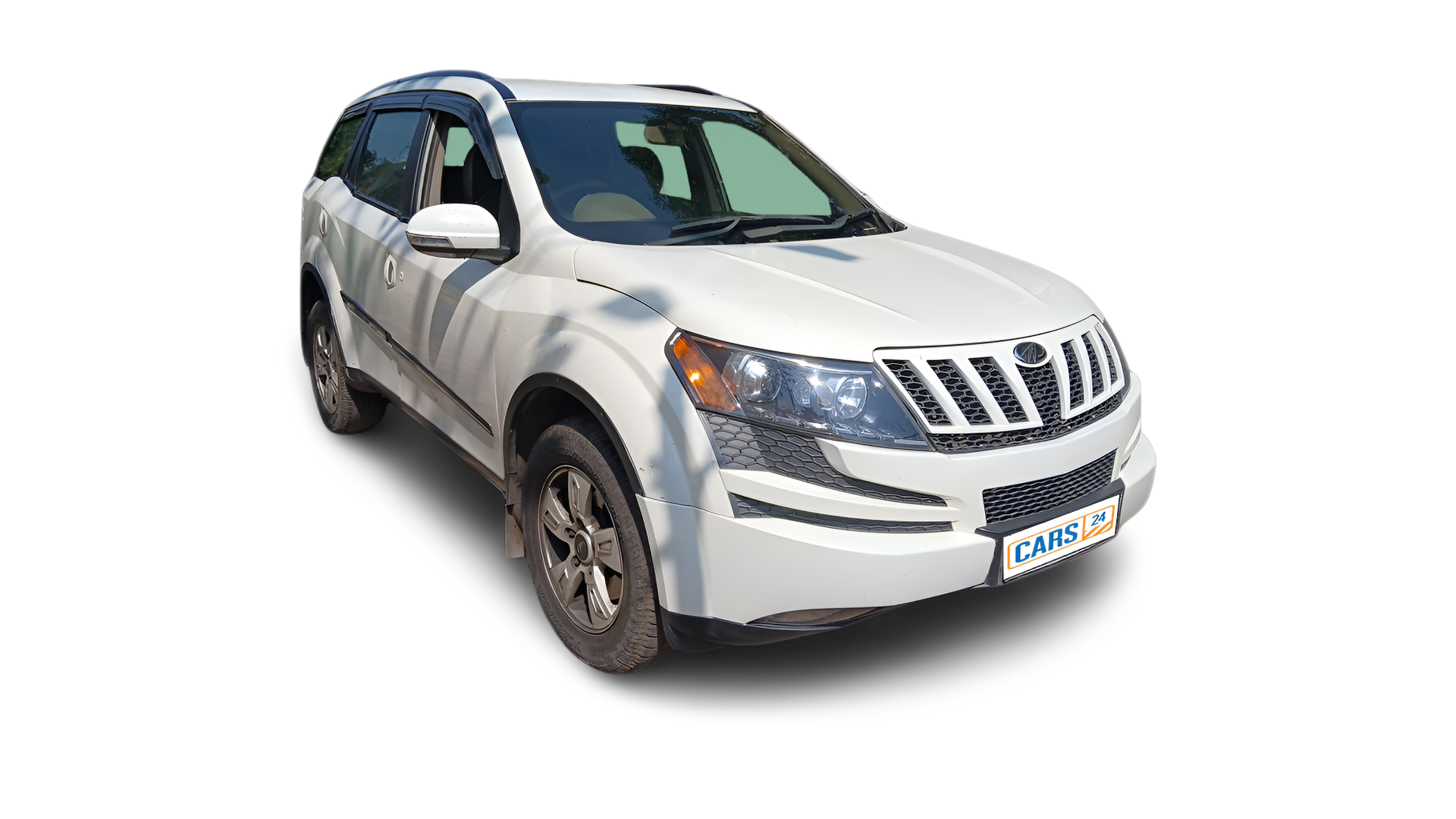 Mahindra XUV500-img